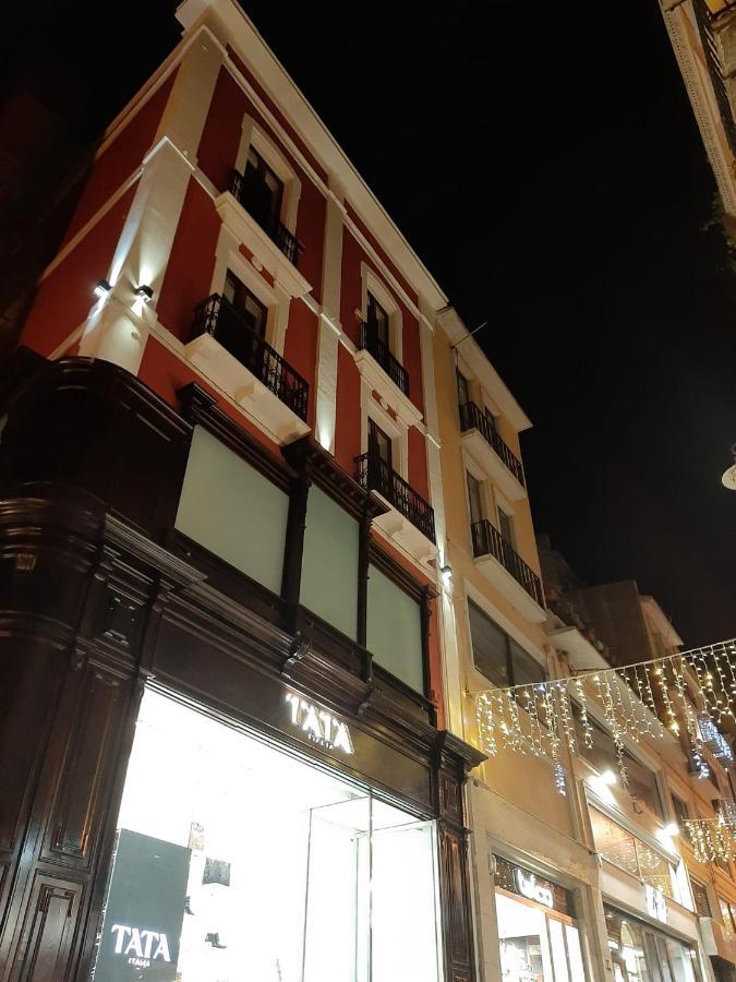 Palazzo Ferrucci Luxury Suites Cagliari Exterior photo